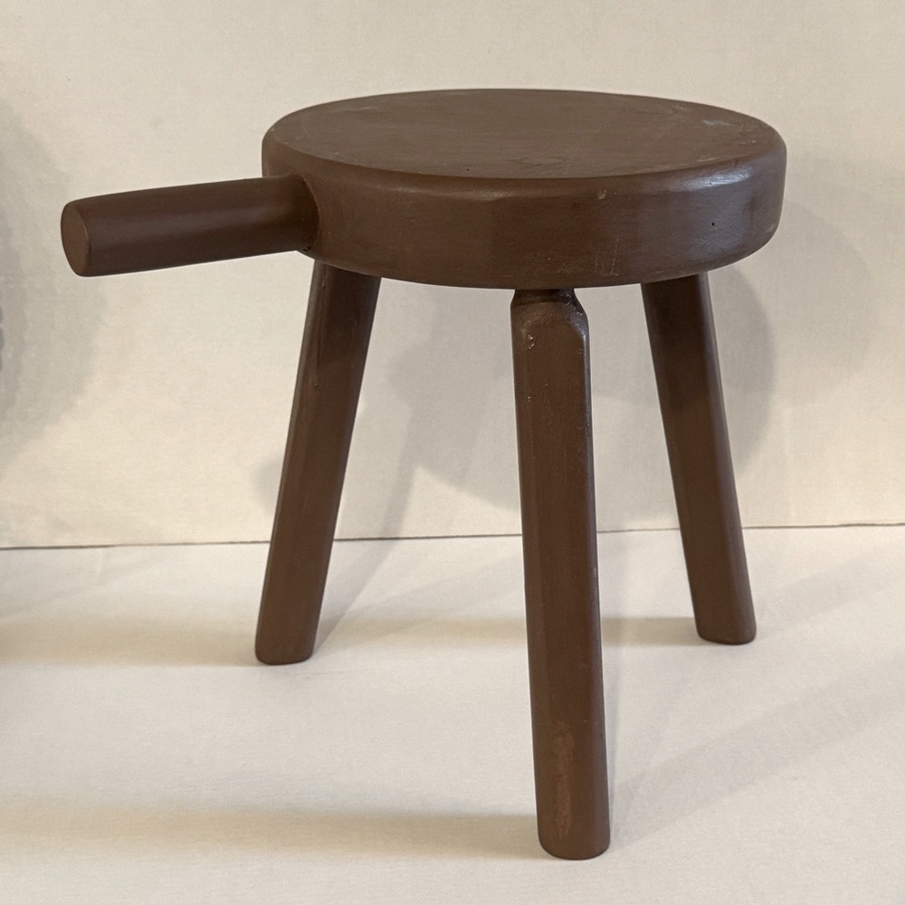 Primitive Handmade American Country 3 Legged Milkmaid Stool Brown Cottagecore